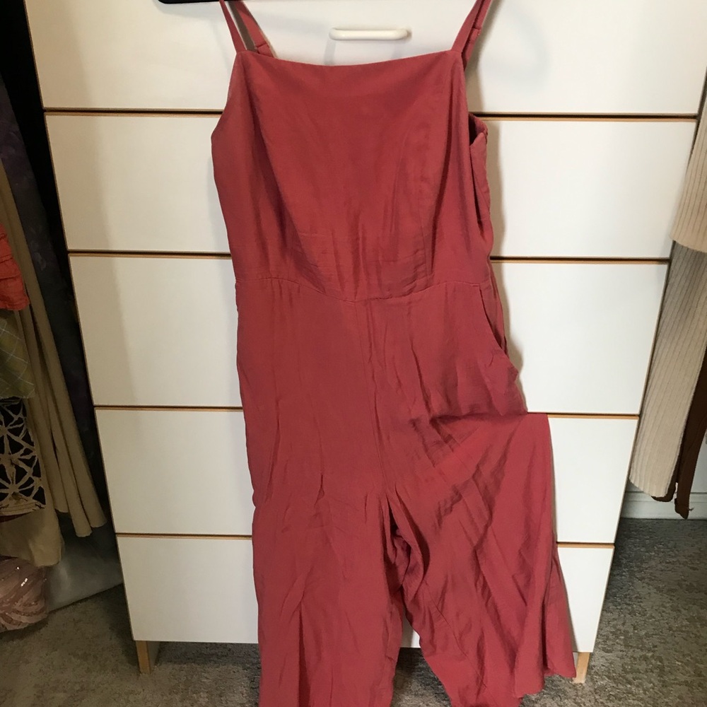 Women's Coral Jumpsuit. Old Navy. A tad small for me. I’m 38c, 30 waist, 5’2